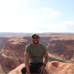 Meet your Posher, Anthony